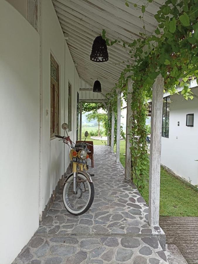 Sunmoonstarvillas Yogyakarta Jarakan Exterior foto
