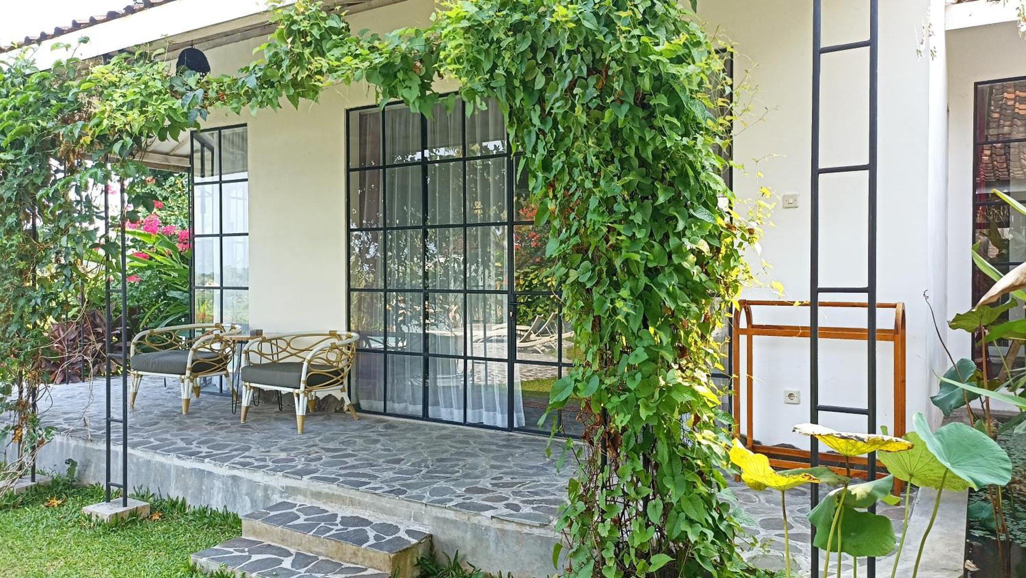 Sunmoonstarvillas Yogyakarta Jarakan Exterior foto